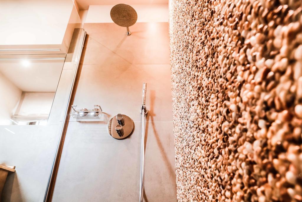 Cascina Cortine Bed & Breakfast Guarene Room photo