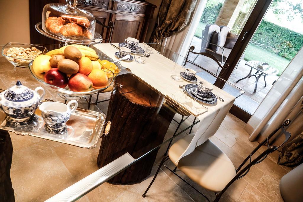 Cascina Cortine Bed & Breakfast Guarene Exterior photo