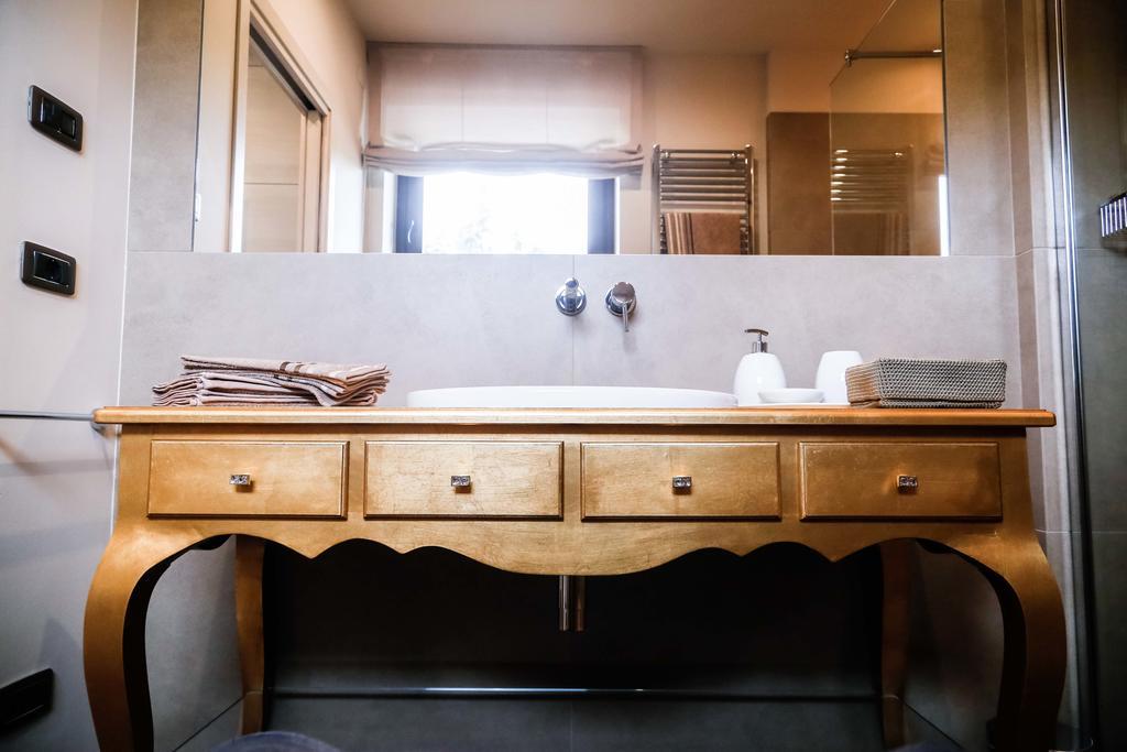 Cascina Cortine Bed & Breakfast Guarene Room photo