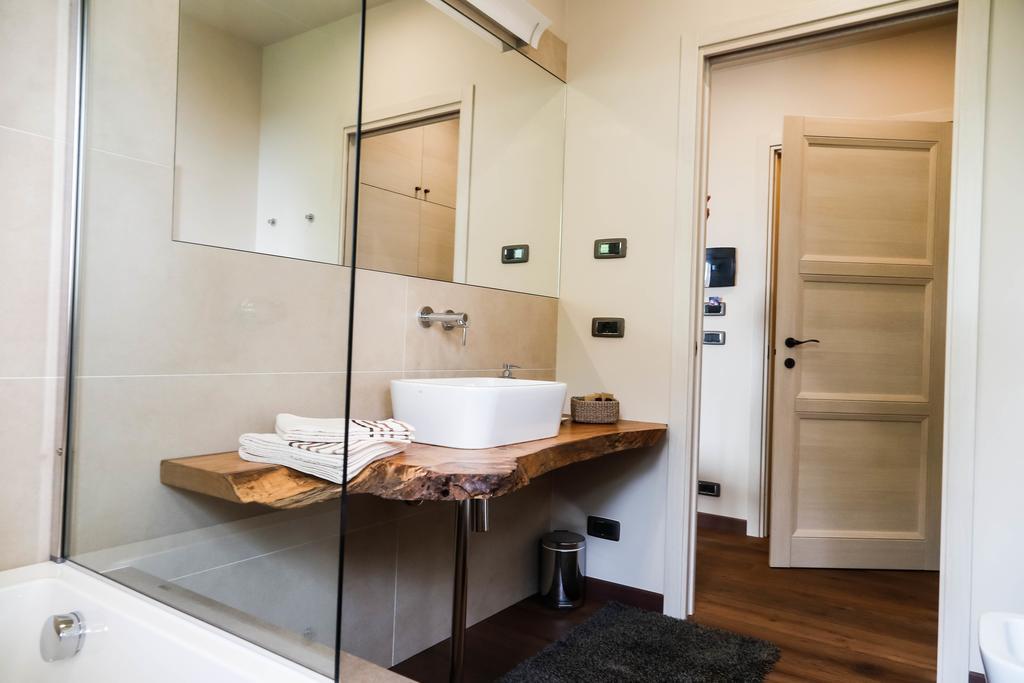 Cascina Cortine Bed & Breakfast Guarene Room photo